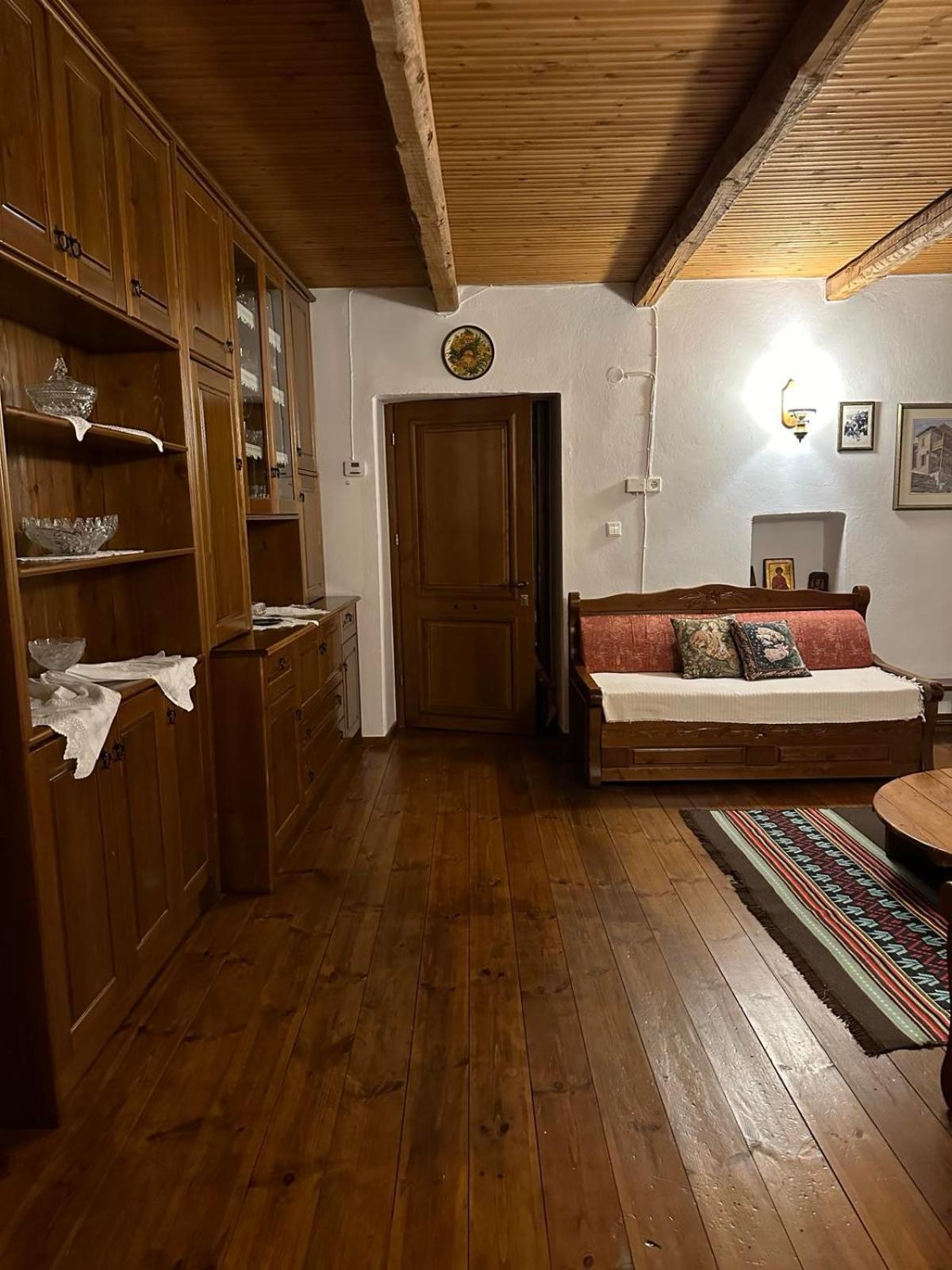 Το Ανώι Apartman Paleósz Pandeleímon Kültér fotó